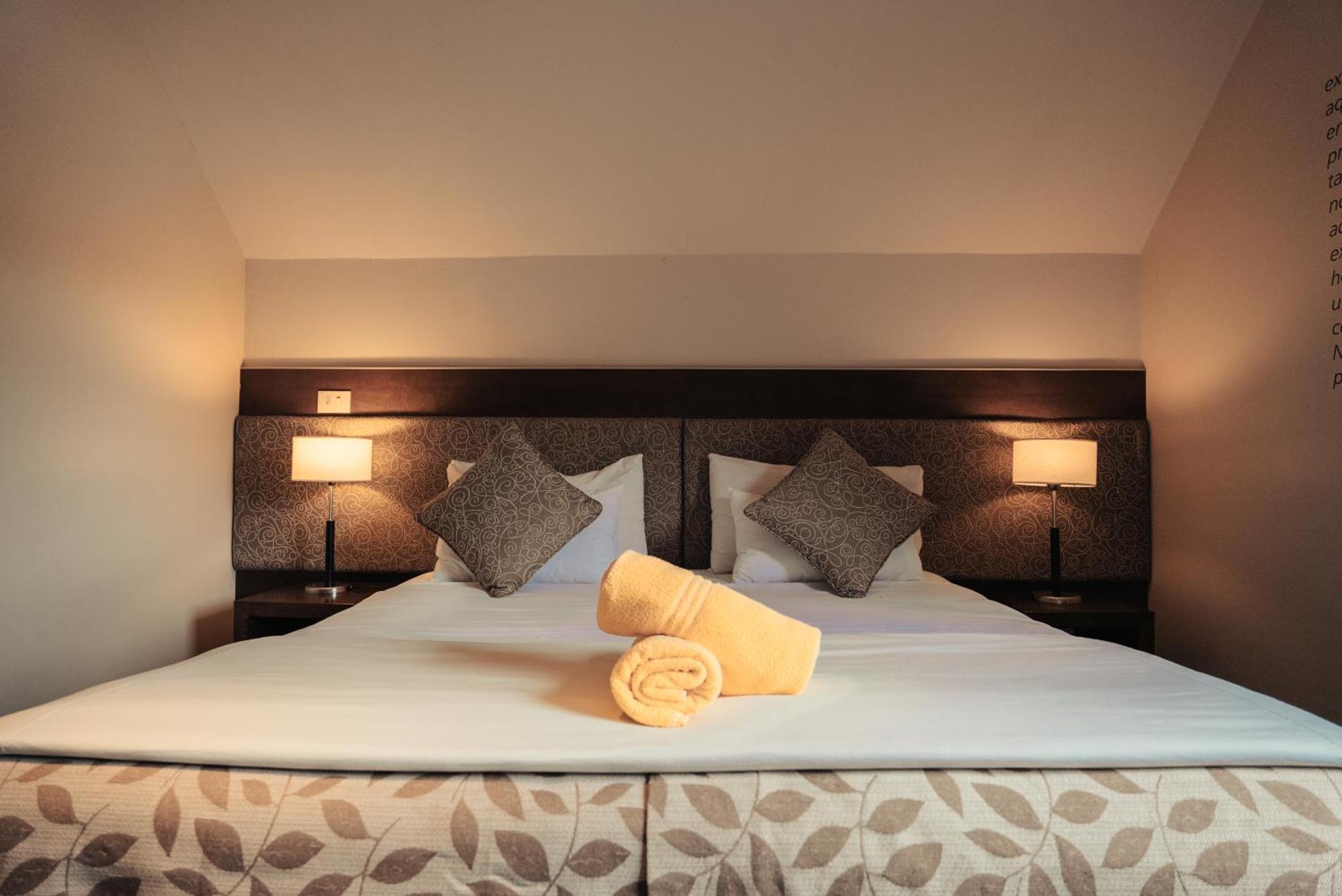 Hotel Puerto Blest ภายนอก รูปภาพ